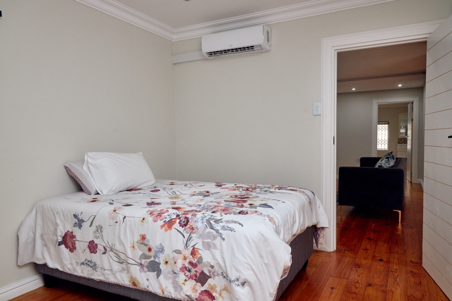 6 Bedroom Property for Sale in Chase Valley KwaZulu-Natal