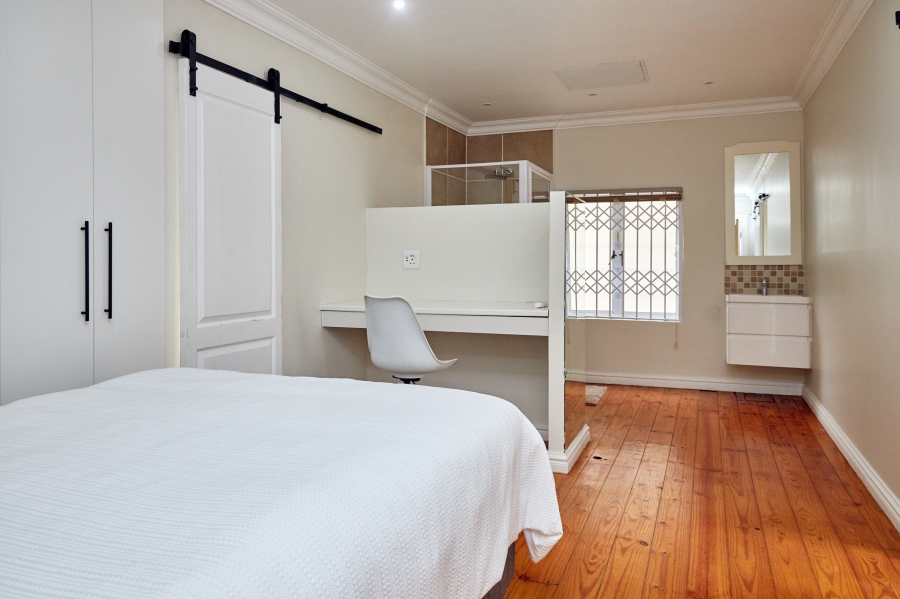 6 Bedroom Property for Sale in Chase Valley KwaZulu-Natal