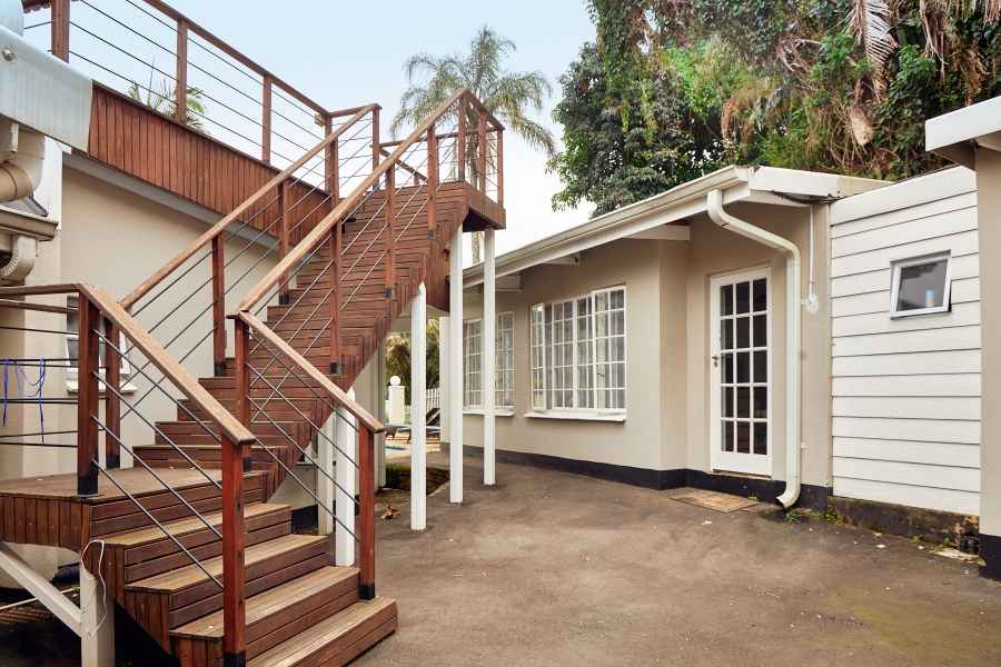 6 Bedroom Property for Sale in Chase Valley KwaZulu-Natal