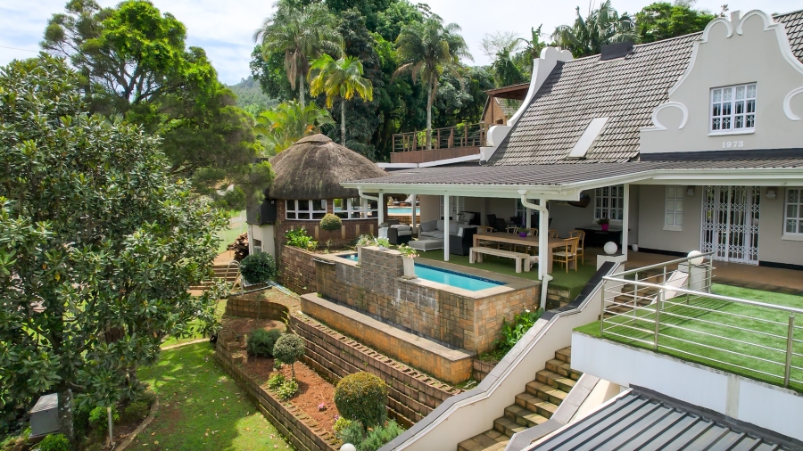 6 Bedroom Property for Sale in Chase Valley KwaZulu-Natal