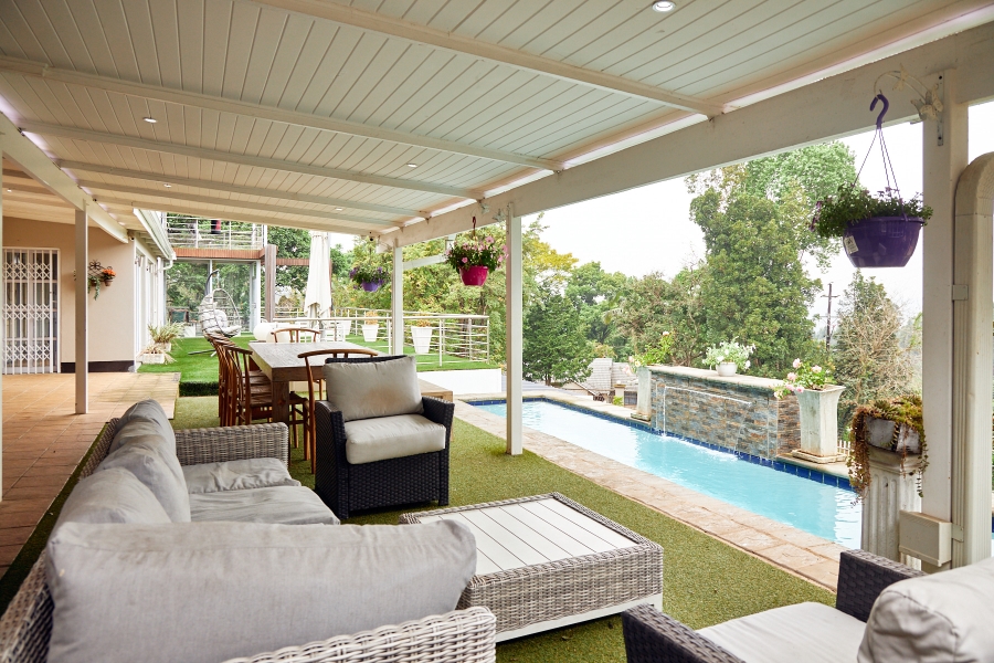 6 Bedroom Property for Sale in Chase Valley KwaZulu-Natal