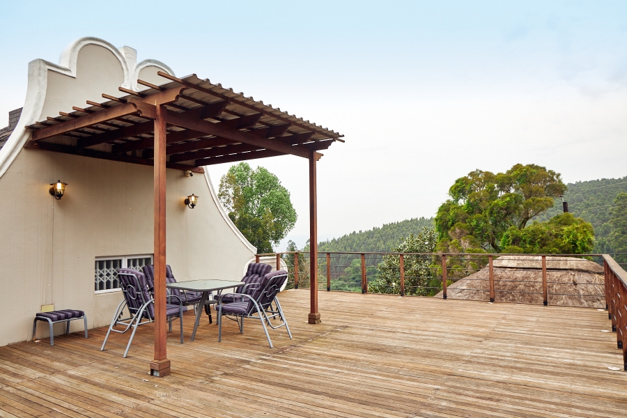 6 Bedroom Property for Sale in Chase Valley KwaZulu-Natal