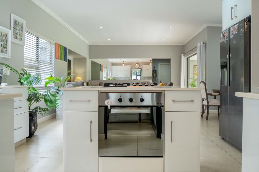 3 Bedroom Property for Sale in Cotswold Downs Estates KwaZulu-Natal