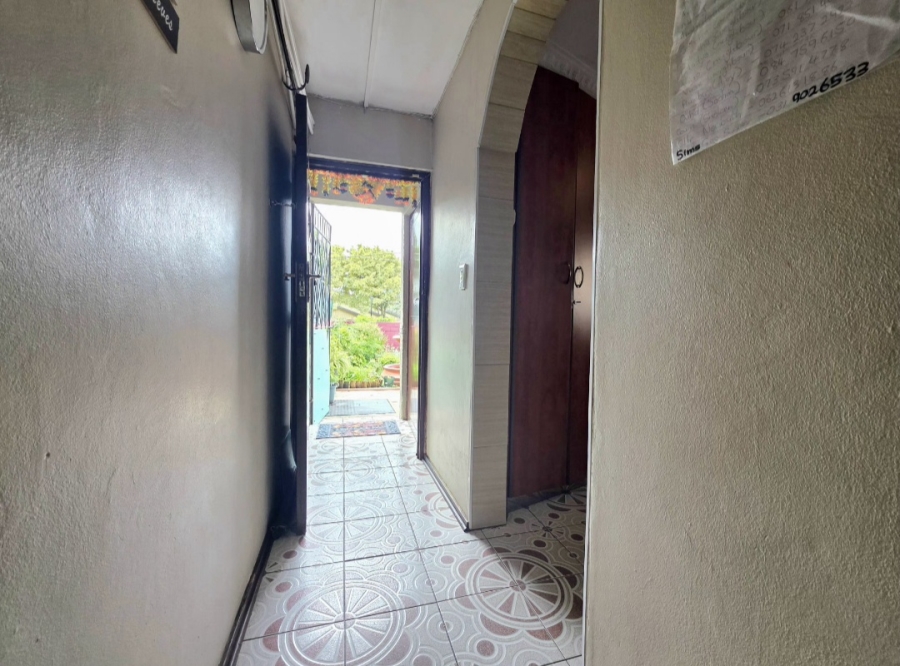 3 Bedroom Property for Sale in Lotus Park KwaZulu-Natal