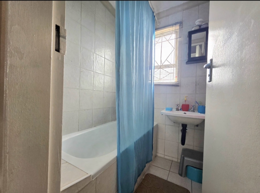 3 Bedroom Property for Sale in Lotus Park KwaZulu-Natal