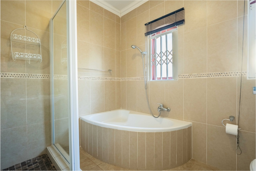 3 Bedroom Property for Sale in Elysium KwaZulu-Natal