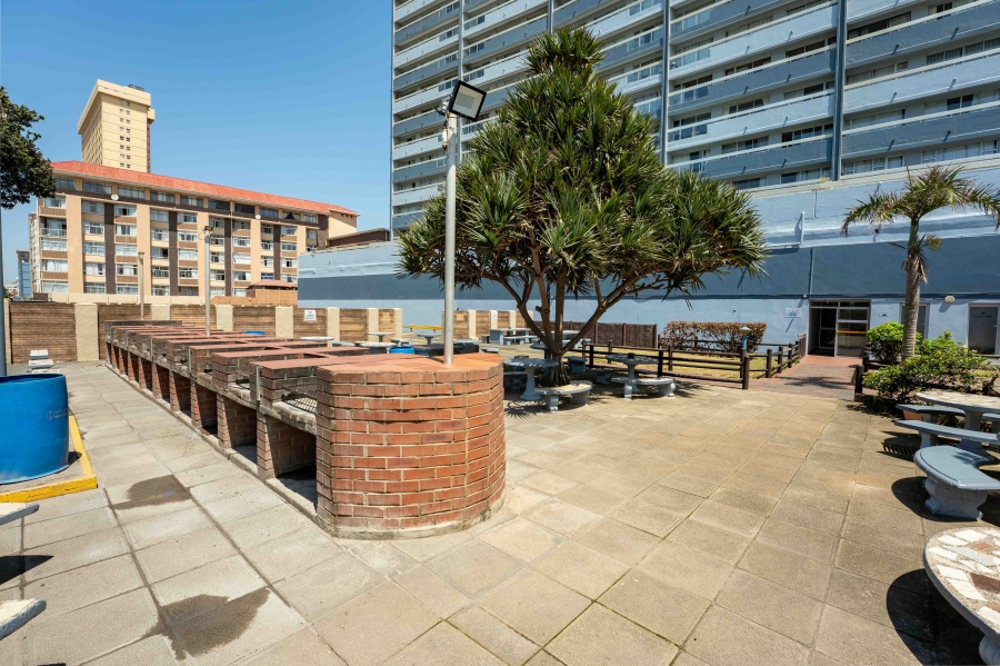 2 Bedroom Property for Sale in Amanzimtoti KwaZulu-Natal