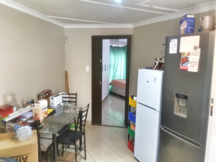 To Let 1 Bedroom Property for Rent in Veld En Vlei KwaZulu-Natal