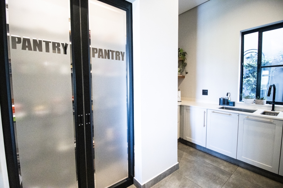 5 Bedroom Property for Sale in Sheffield Beach KwaZulu-Natal