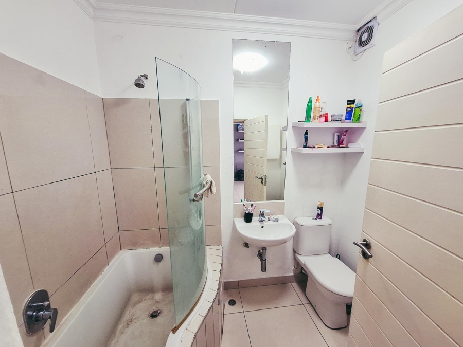 2 Bedroom Property for Sale in Umhlanga Ridge KwaZulu-Natal