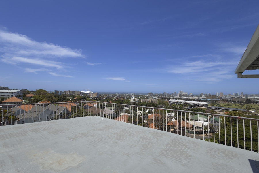 3 Bedroom Property for Sale in Essenwood KwaZulu-Natal