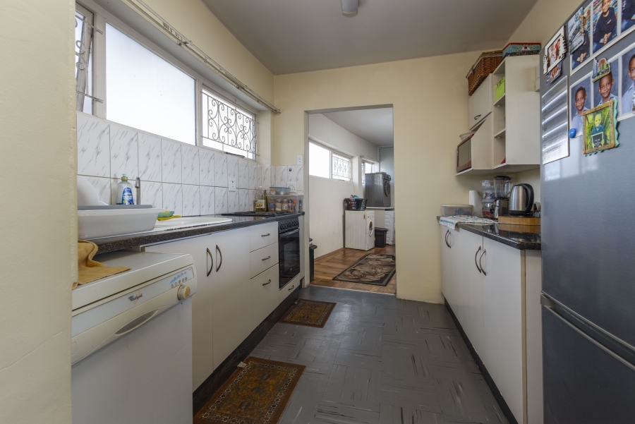 3 Bedroom Property for Sale in Essenwood KwaZulu-Natal