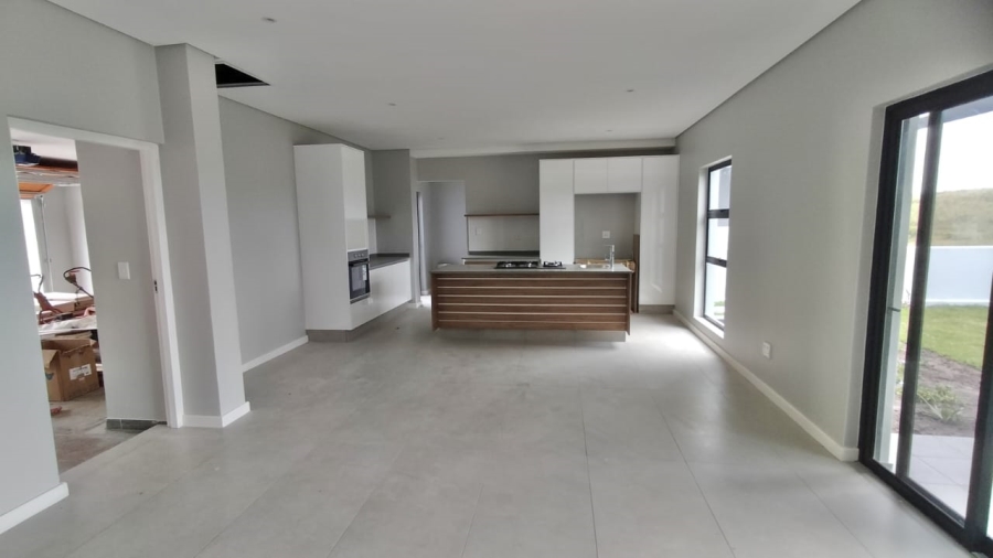 3 Bedroom Property for Sale in Palm Lakes Estate KwaZulu-Natal