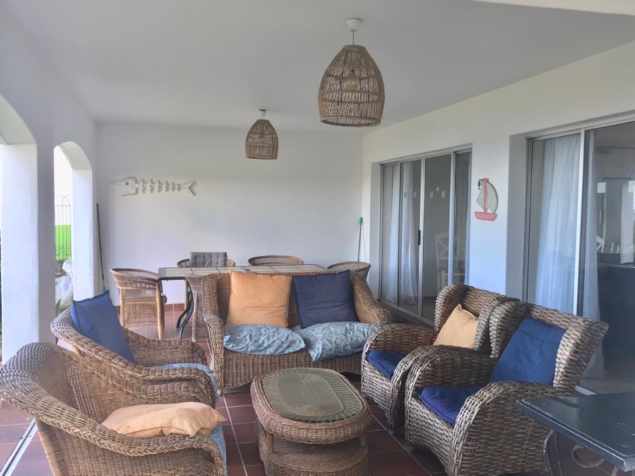To Let 3 Bedroom Property for Rent in Shakas Rock KwaZulu-Natal