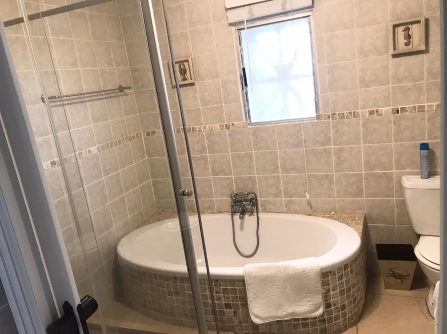 To Let 3 Bedroom Property for Rent in Shakas Rock KwaZulu-Natal