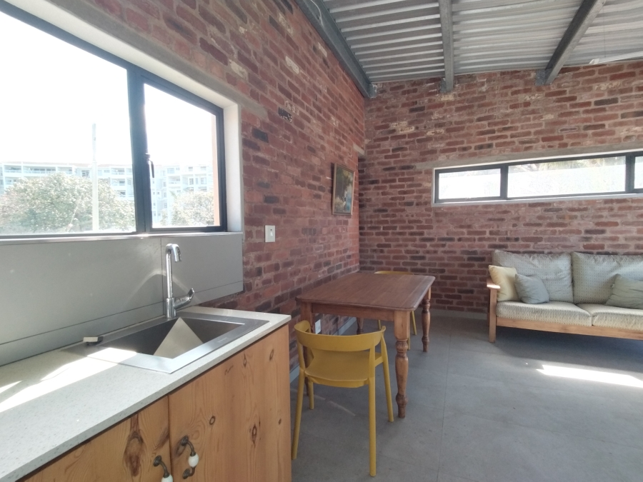To Let 1 Bedroom Property for Rent in Essenwood KwaZulu-Natal
