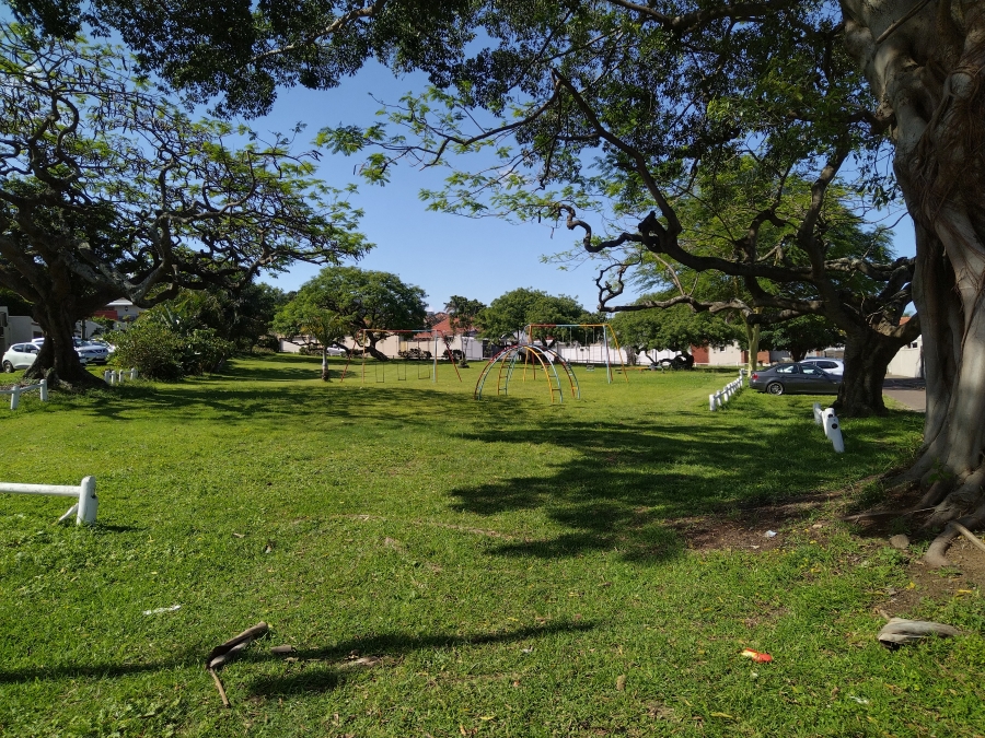 To Let 1 Bedroom Property for Rent in Essenwood KwaZulu-Natal