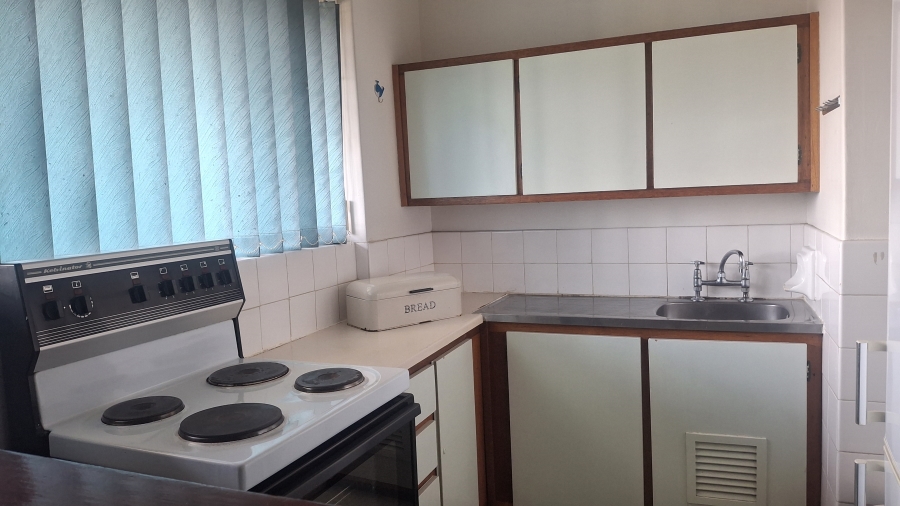 2 Bedroom Property for Sale in Amanzimtoti KwaZulu-Natal