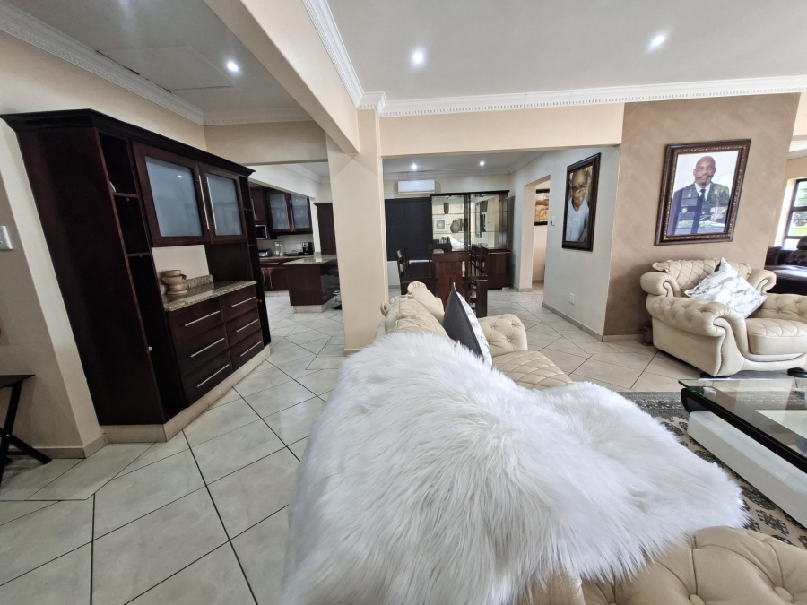 4 Bedroom Property for Sale in La Lucia KwaZulu-Natal