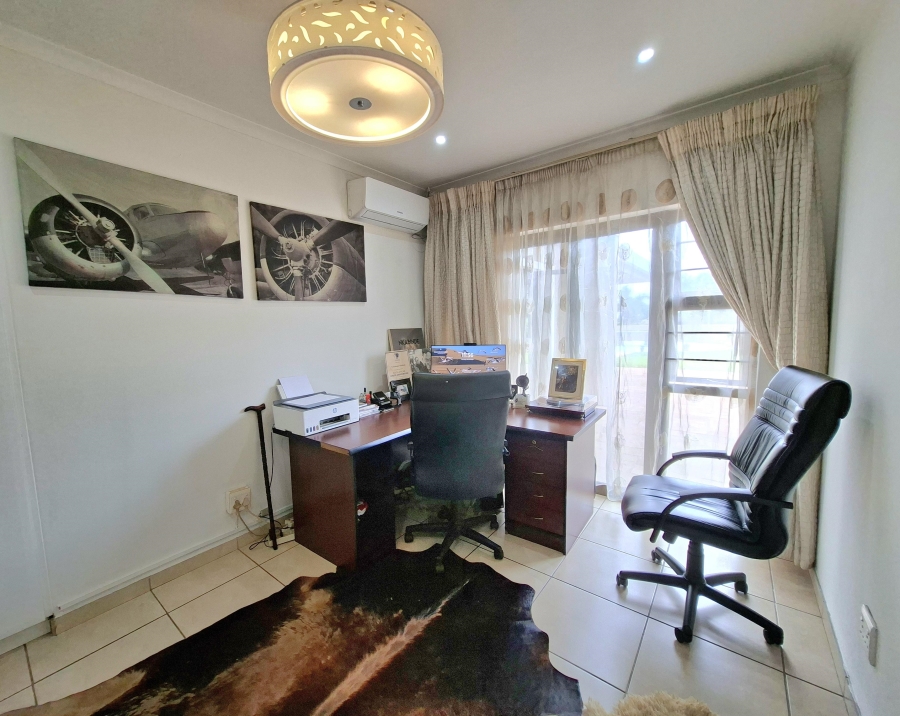 4 Bedroom Property for Sale in La Lucia KwaZulu-Natal