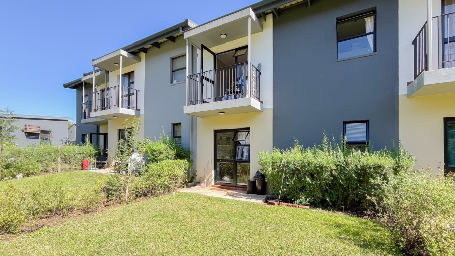 2 Bedroom Property for Sale in Waterfall KwaZulu-Natal