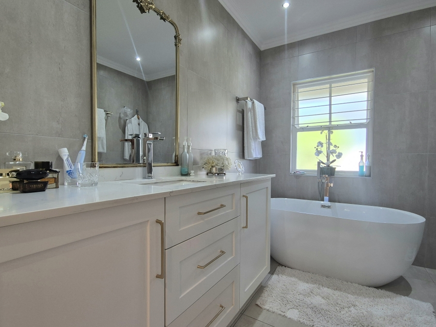 3 Bedroom Property for Sale in Ballito Central KwaZulu-Natal