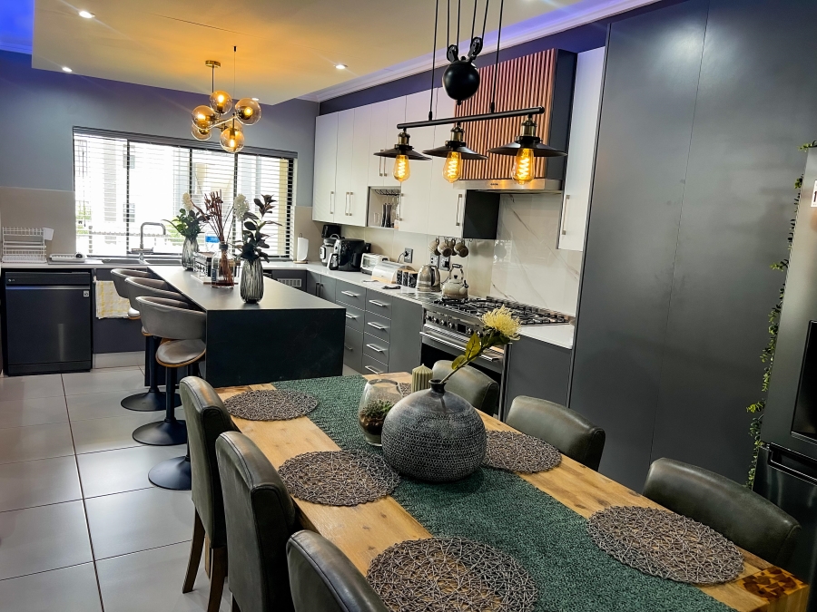 3 Bedroom Property for Sale in Ballito Central KwaZulu-Natal