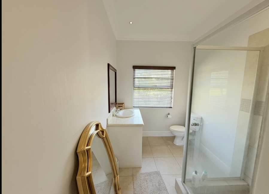 5 Bedroom Property for Sale in Umhlanga KwaZulu-Natal