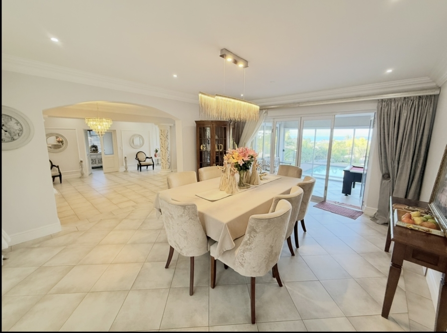 5 Bedroom Property for Sale in Umhlanga KwaZulu-Natal
