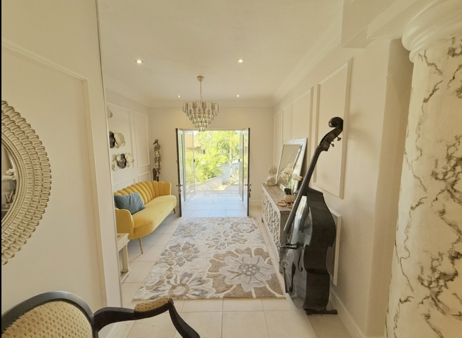 5 Bedroom Property for Sale in Umhlanga KwaZulu-Natal