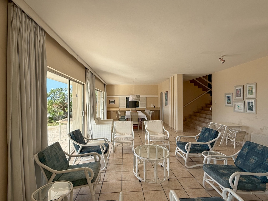 7 Bedroom Property for Sale in Sheffield Beach KwaZulu-Natal