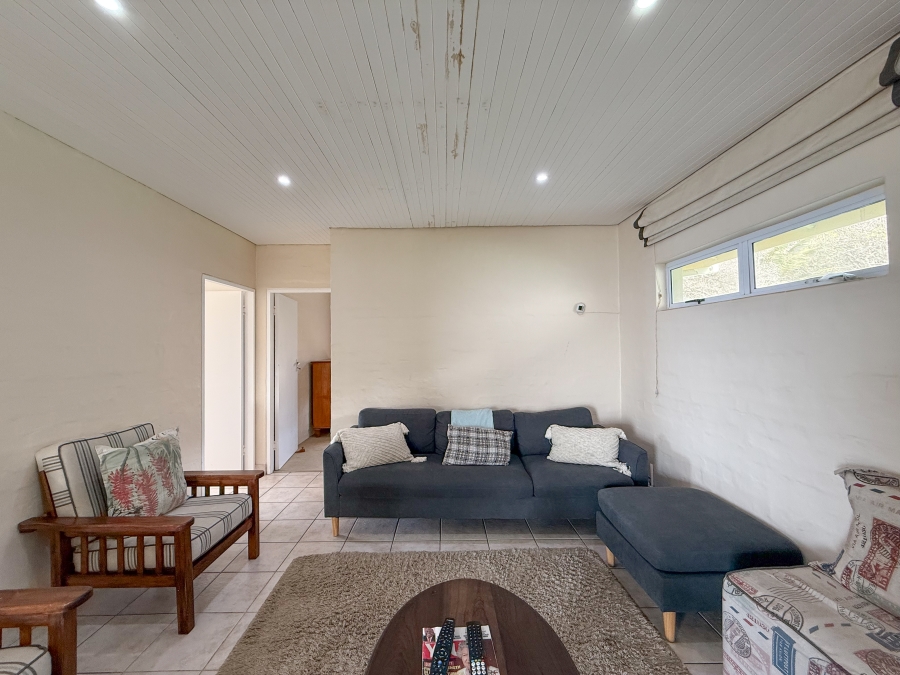 7 Bedroom Property for Sale in Sheffield Beach KwaZulu-Natal