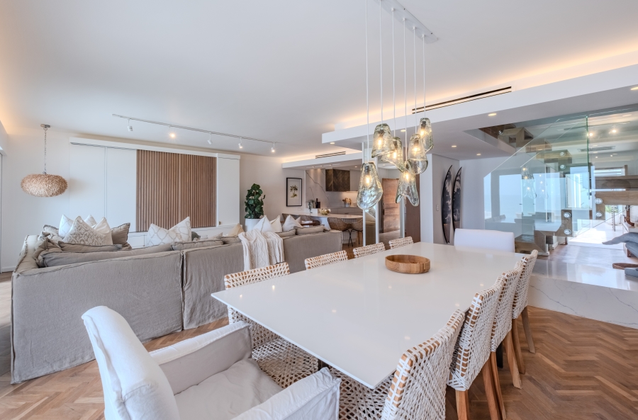 6 Bedroom Property for Sale in Umhlanga KwaZulu-Natal