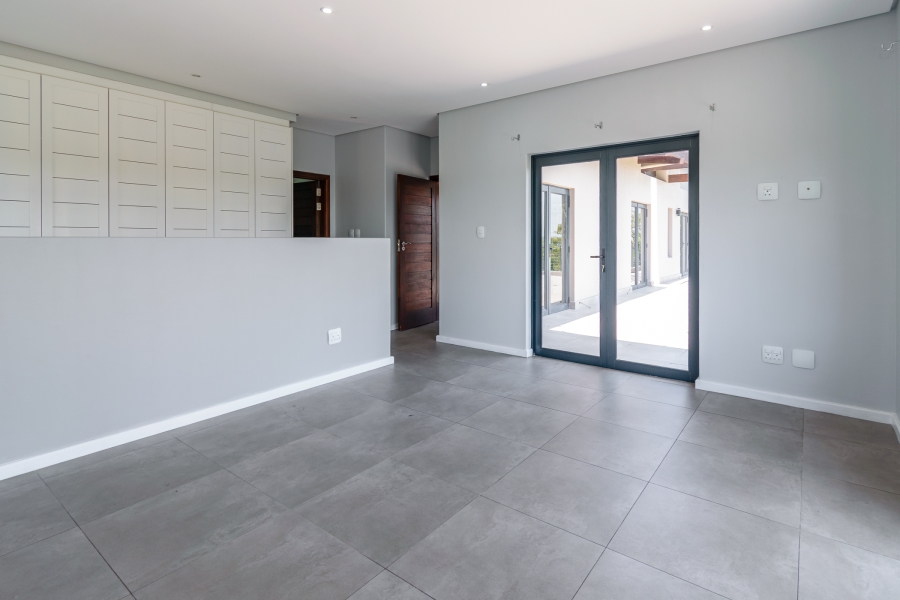 4 Bedroom Property for Sale in Palm Lakes Estate KwaZulu-Natal