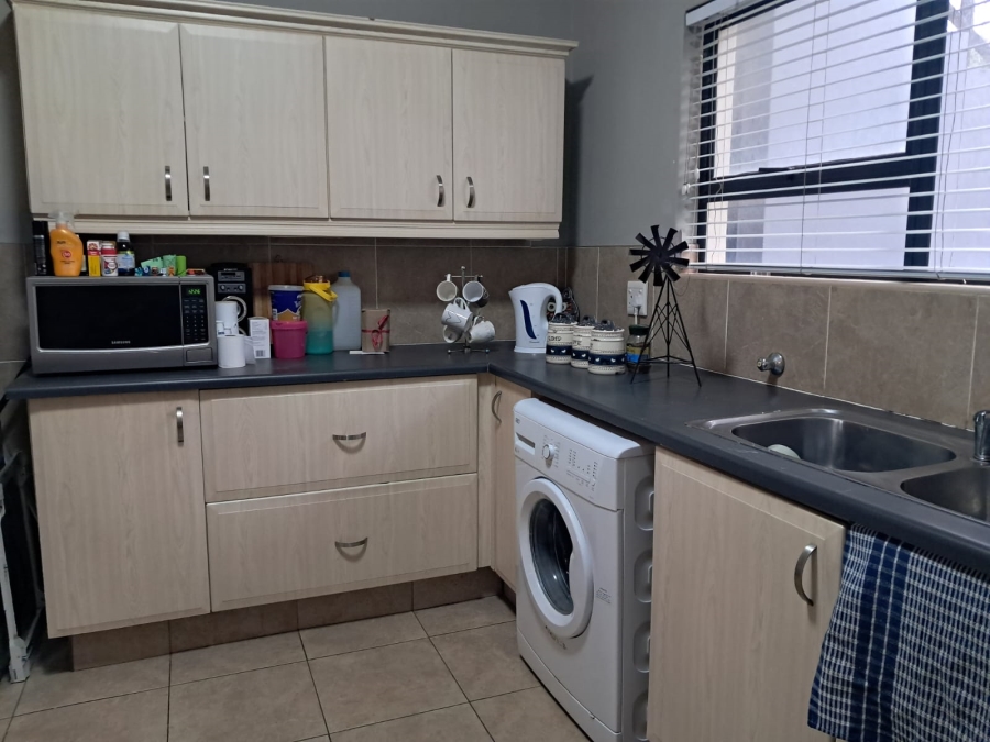 2 Bedroom Property for Sale in Palm Lakes Estate KwaZulu-Natal