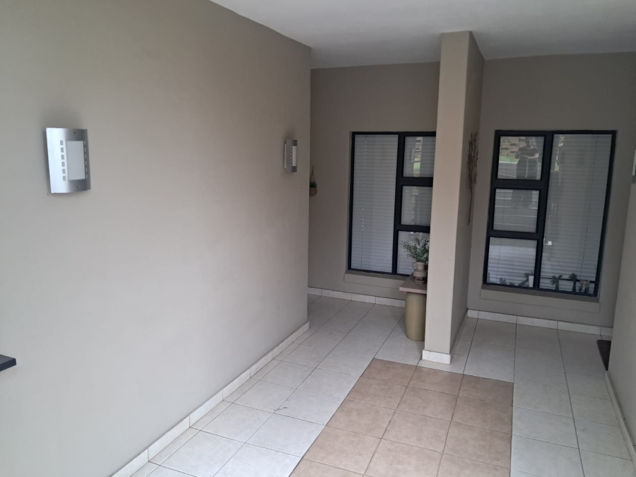 2 Bedroom Property for Sale in Palm Lakes Estate KwaZulu-Natal