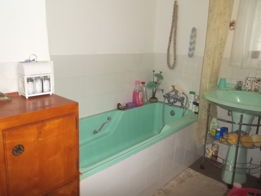 4 Bedroom Property for Sale in Aviary Hill KwaZulu-Natal