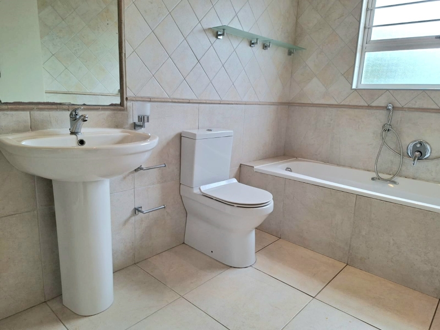 4 Bedroom Property for Sale in Salt Rock KwaZulu-Natal