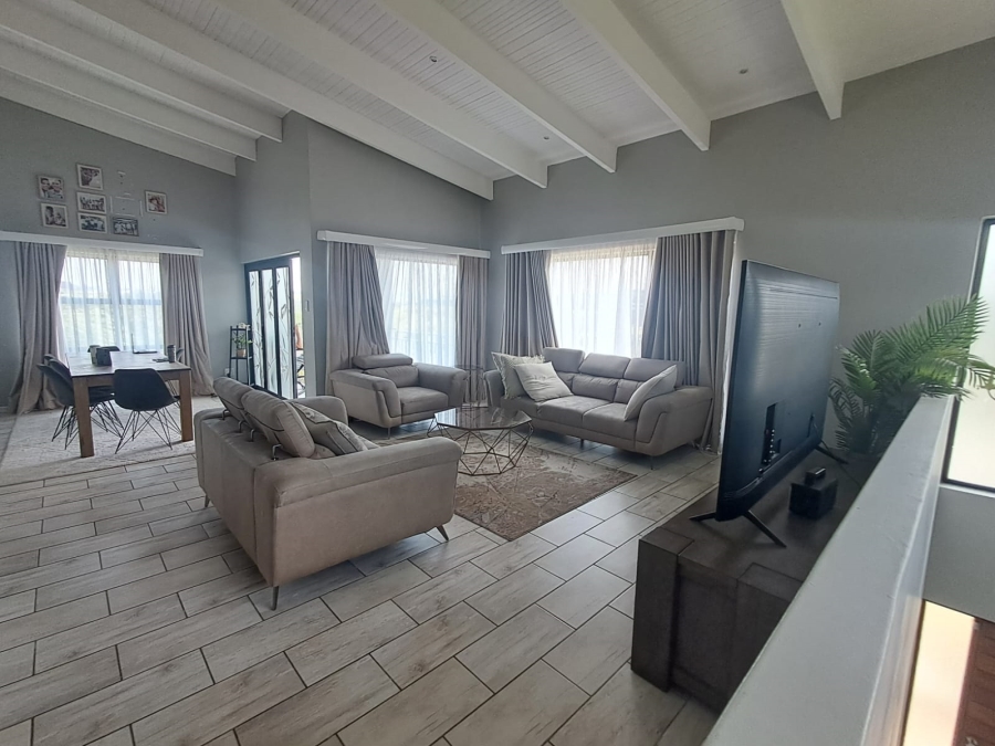 3 Bedroom Property for Sale in Palm Lakes Estate KwaZulu-Natal