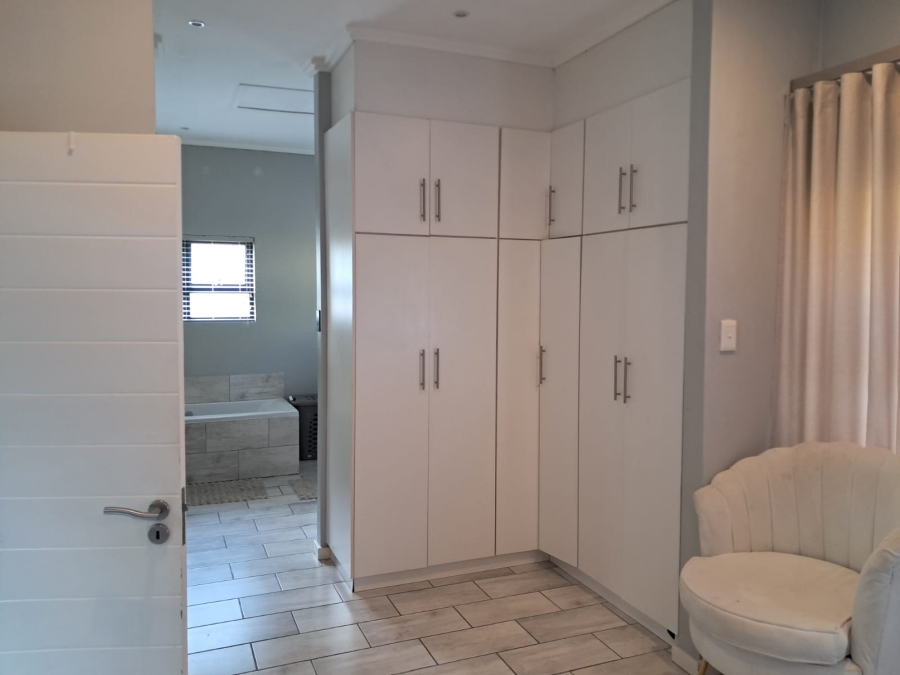 3 Bedroom Property for Sale in Palm Lakes Estate KwaZulu-Natal