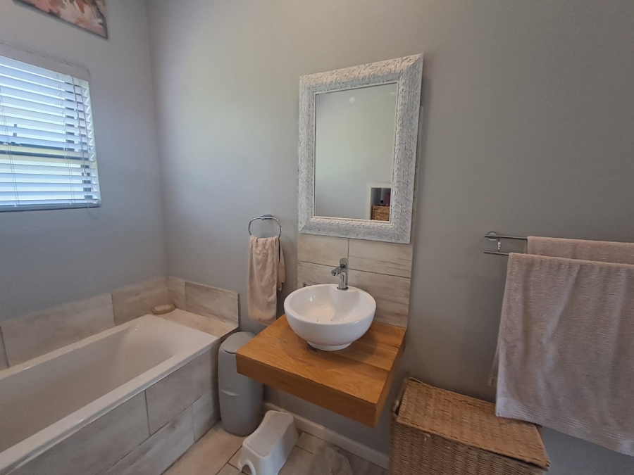 3 Bedroom Property for Sale in Palm Lakes Estate KwaZulu-Natal