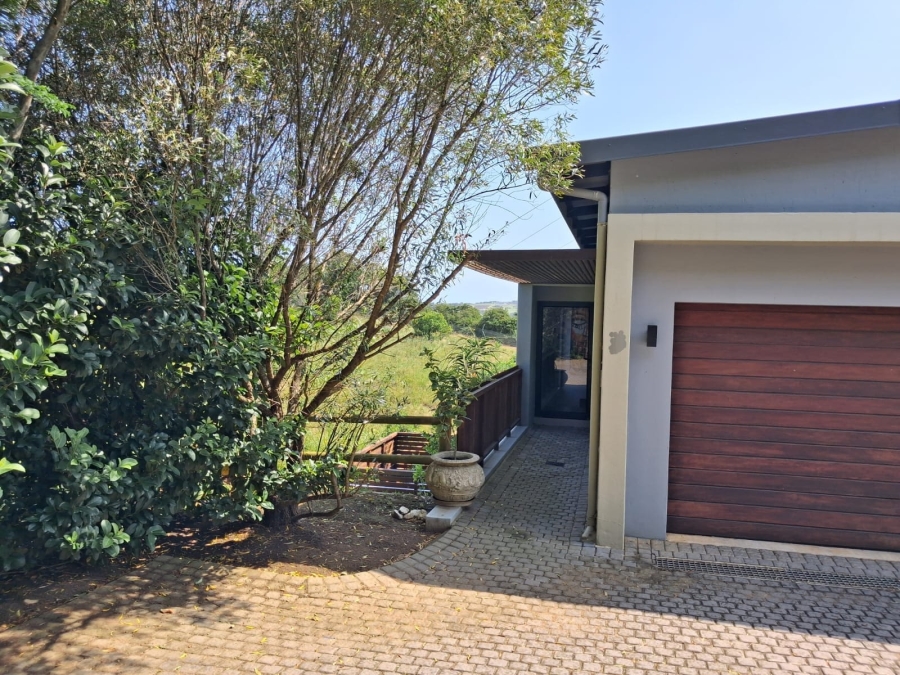 3 Bedroom Property for Sale in Palm Lakes Estate KwaZulu-Natal
