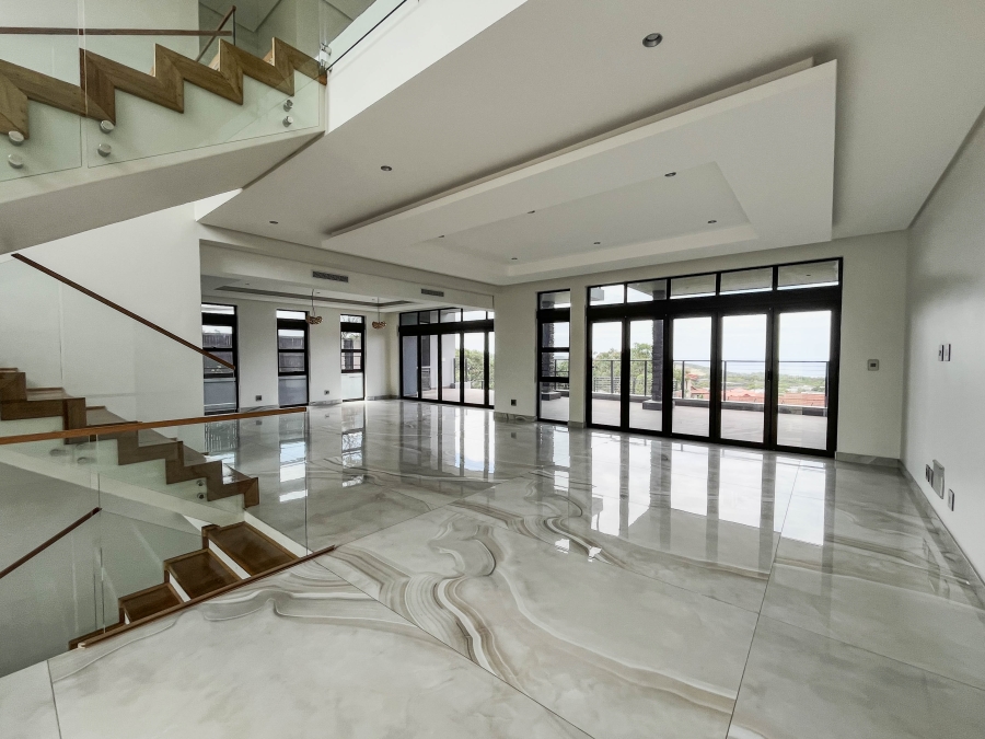 5 Bedroom Property for Sale in Izinga KwaZulu-Natal