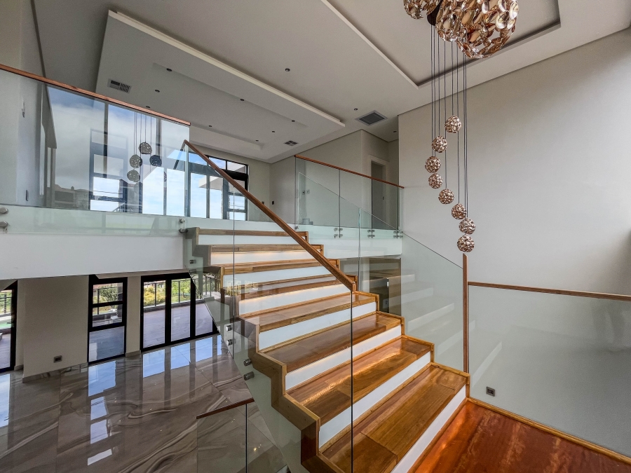 5 Bedroom Property for Sale in Izinga KwaZulu-Natal