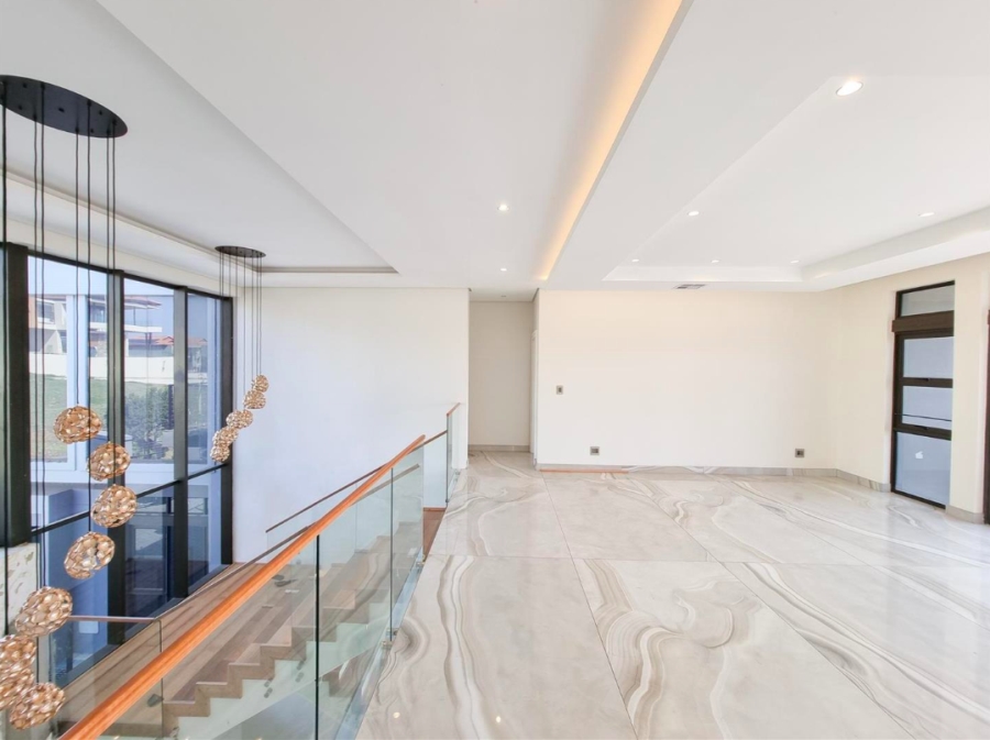 5 Bedroom Property for Sale in Izinga KwaZulu-Natal