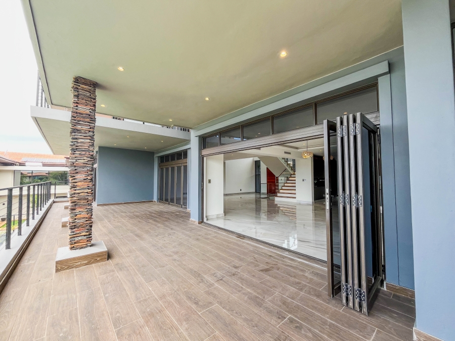 5 Bedroom Property for Sale in Izinga KwaZulu-Natal
