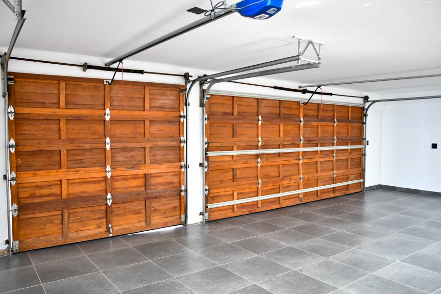 5 Bedroom Property for Sale in Izinga KwaZulu-Natal