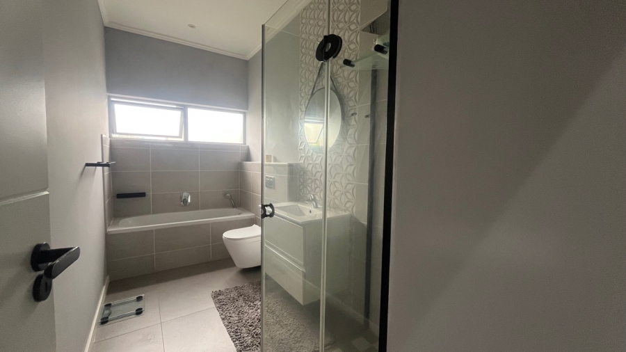 3 Bedroom Property for Sale in Palm Lakes Estate KwaZulu-Natal