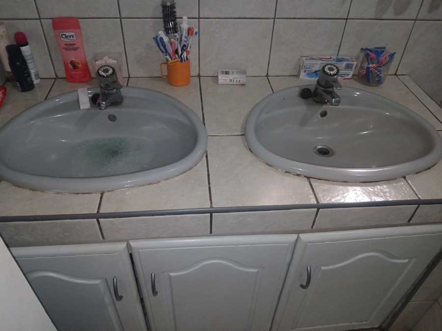 3 Bedroom Property for Sale in Empangeni Central KwaZulu-Natal