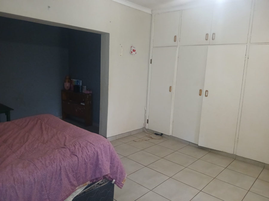 3 Bedroom Property for Sale in Empangeni Central KwaZulu-Natal